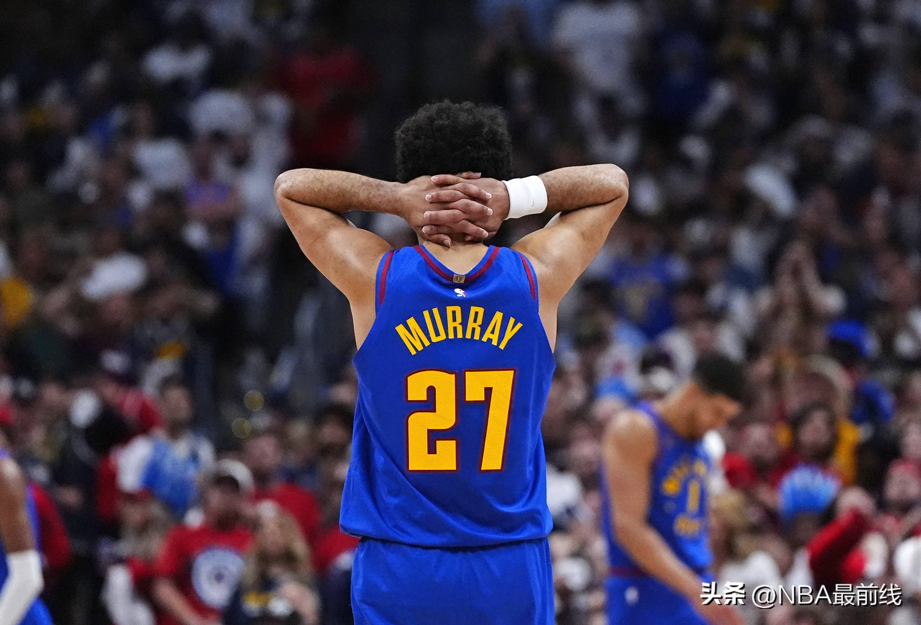 关于戴维斯杯险胜年终总决赛，穆雷刷新纪录的信息